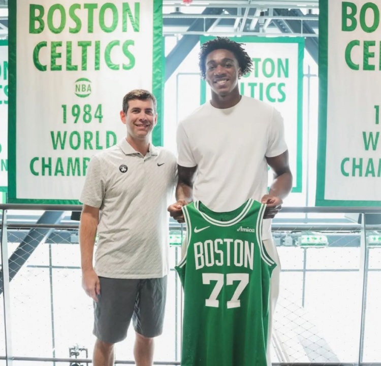 开云体育app下载-Scotto：凯尔特人和46号秀阿马里-威廉姆斯签下一份双向合同