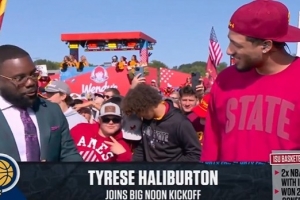 开云体育中国官方网站-在哪里能申请像小卡那样不上班的工作？哈利打趣：帮我也找一个