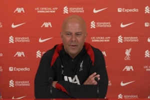 开云APP-斯洛特：八场比赛都是挑战，不会研究我们理论上需要多少分