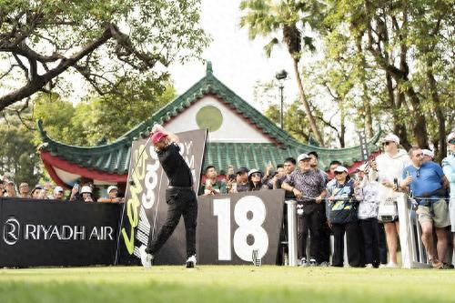 开云体育app下载-“LIV Golf”职业高尔夫球巡回赛香港站粉岭开赛|金河珍|加西亚|香港高尔夫球会|高尔夫球场|卫冕冠军_新浪体育_新浪新闻