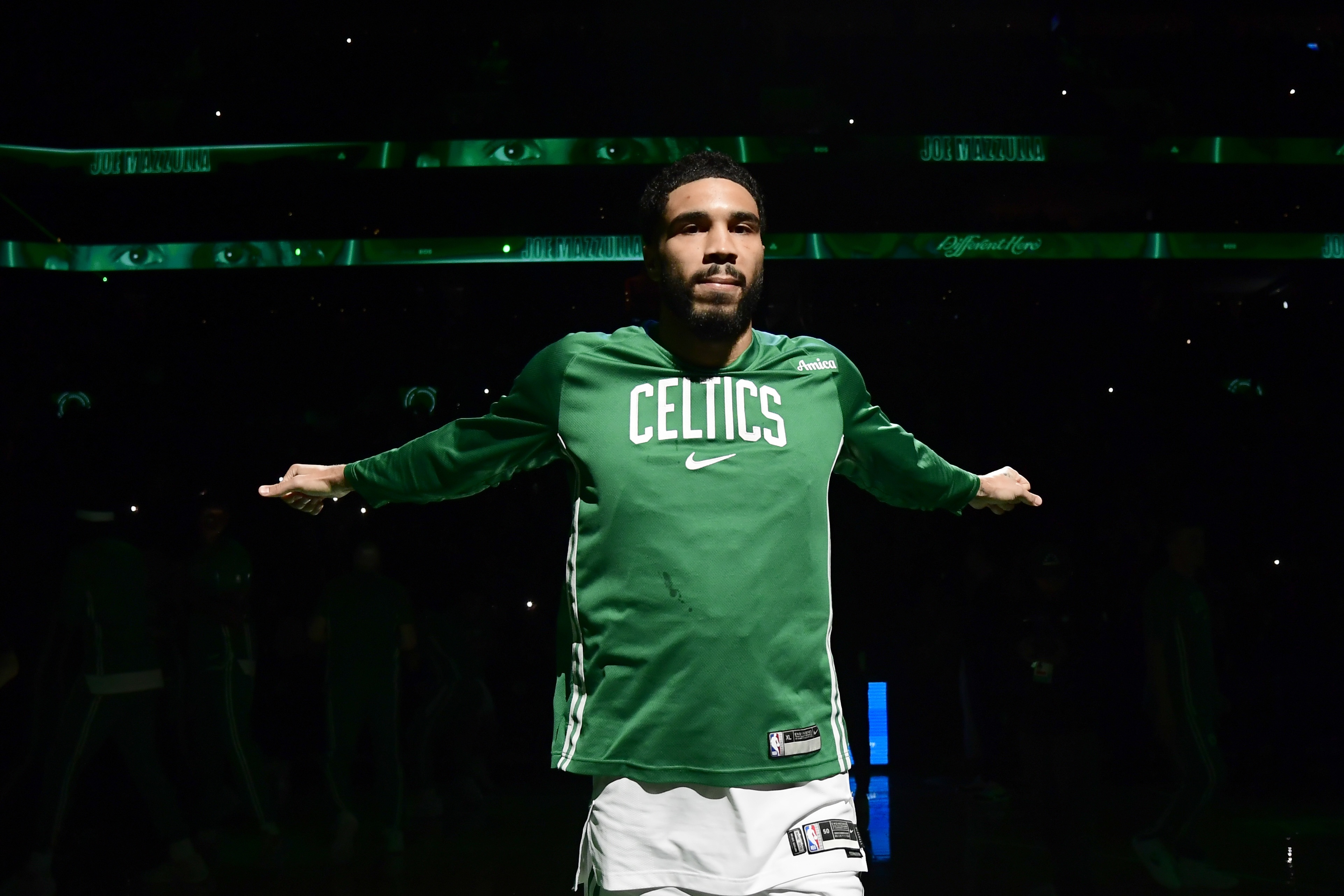 开云体育在线-塔图姆：感谢球迷们赛前的掌声 整个联盟对我的态度让我倍感温暖